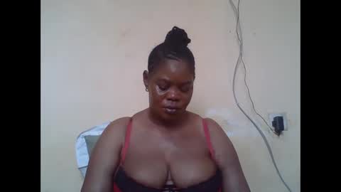 Snapshot of sexydove2 chatting on 03-05-26, 07:37 EMILY online show from 03-05-26, 07:37