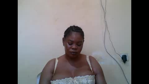 Snapshot of sexydove2 chatting on 03-27-26, 08:26 EMILY online show from 03-27-26, 08:26