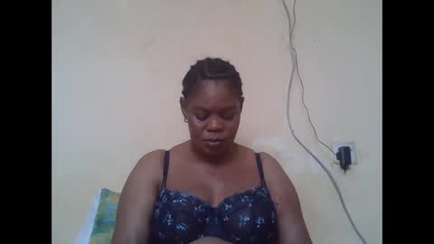 Snapshot of sexydove2 chatting on 03-28-26, 07:19 EMILY online show from 03-28-26, 07:19