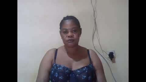 Snapshot of sexydove2 chatting on 03-29-26, 03:28 EMILY online show from 03-29-26, 03:28