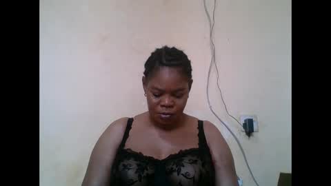 Snapshot of sexydove2 chatting on 04-02-26, 06:22 EMILY online show from 04-02-26, 06:22