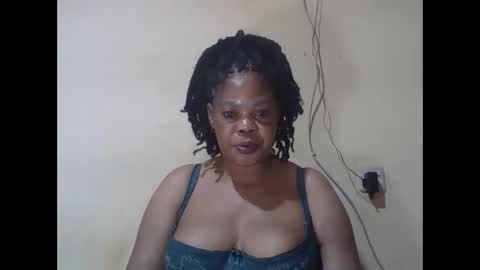 Snapshot of sexydove2 chatting on 04-07-26, 01:50 EMILY online show from 04-07-26, 01:50