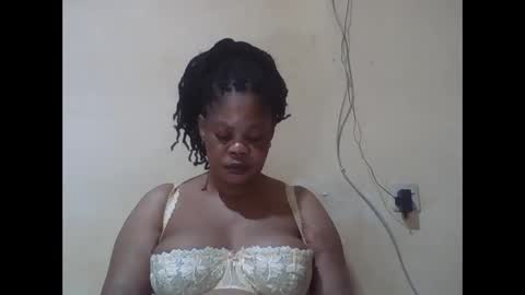 Snapshot of sexydove2 chatting on 04-13-26, 02:17 EMILY online show from 04-13-26, 02:17