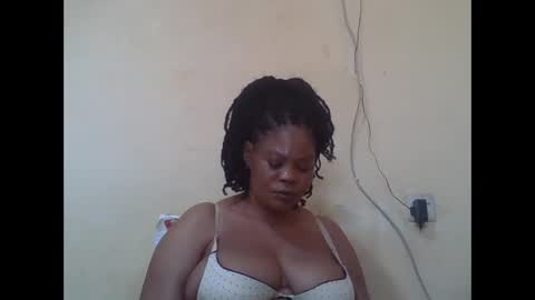Snapshot of sexydove2 chatting on 04-13-26, 02:22 EMILY online show from 04-13-26, 02:22