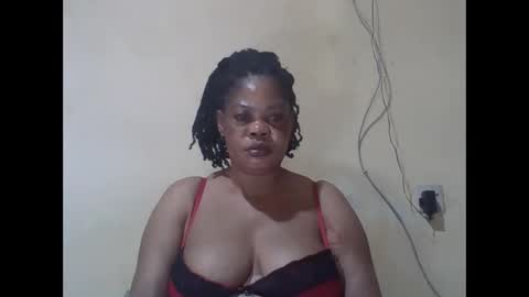 Snapshot of sexydove2 chatting on 04-29-26, 02:59 EMILY online show from 04-29-26, 02:59