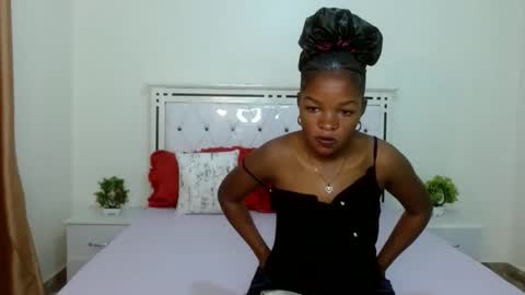 Snapshot of sexyebony256 chatting on 02-07-25, 03:23 SexyEbony online show from 02-07-25, 03:23