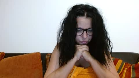 Snapshot of sexyerikka chatting on 07-26-26, 01:58 Eva online show from 07-26-26, 01:58