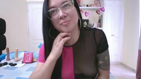 Snapshot of sexyeva_25 chatting on 03-20-26, 09:08 Eva online show from 03-20-26, 09:08