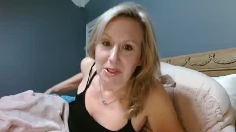 LisaisLuscious online show from 01-05-25, 08:52