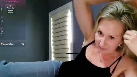 LisaisLuscious online show from 05-07-26, 02:22