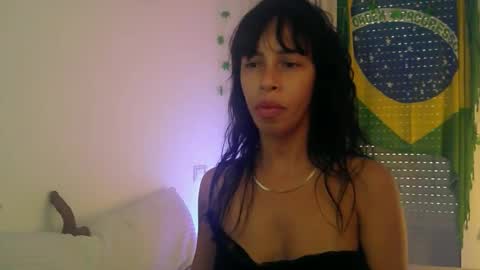 Snapshot of sexygirl915566 chatting on 09-19-25, 04:07 sexygirl915566 online show from 09-19-25, 04:07