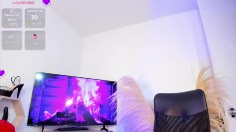 sexygoddess_f online show from 09-23-25, 07:11