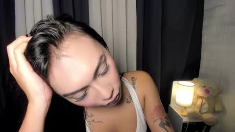 sexygoddessappira online show from 12-15-25, 07:45