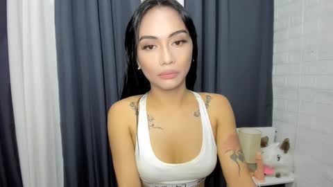 sexygoddessappira online show from 01-08-26, 06:21