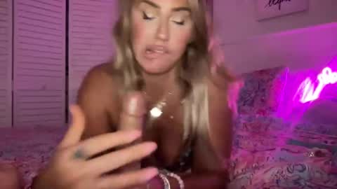 Ashley Love online show from 09-21-25, 05:31