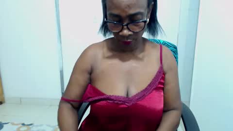 sexyhanny4u online show from 11-24-25, 04:56