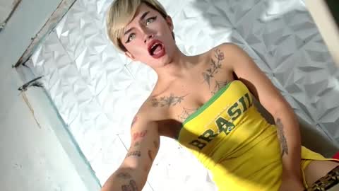 Snapshot of sexyhotbabe18 chatting on 02-23-26, 11:51 sexyhotbabe18 online show from 02-23-26, 11:51