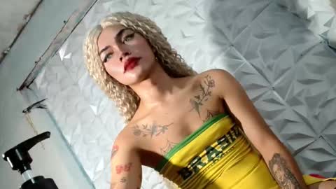 Snapshot of sexyhotbabe18 chatting on 03-02-26, 03:41 sexyhotbabe18 online show from 03-02-26, 03:41