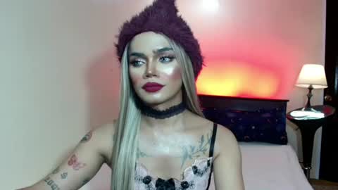 Snapshot of sexyhotbabe18 chatting on 07-23-26, 03:43 sexyhotbabe18 online show from 07-23-26, 03:43