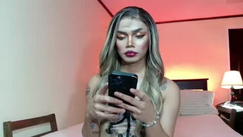 Snapshot of sexyhotbabe18 chatting on 07-28-26, 09:14 sexyhotbabe18 online show from 07-28-26, 09:14