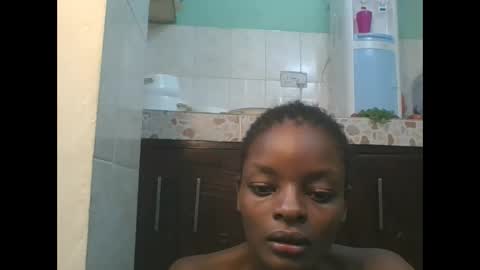 Snapshot of sexyhotgal23 chatting on 12-24-24, 09:33 REBECCAH online show from 12-24-24, 09:33