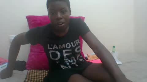 Snapshot of sexyhotgal4 chatting on 09-27-25, 11:48 MARGARET online show from 09-27-25, 11:48