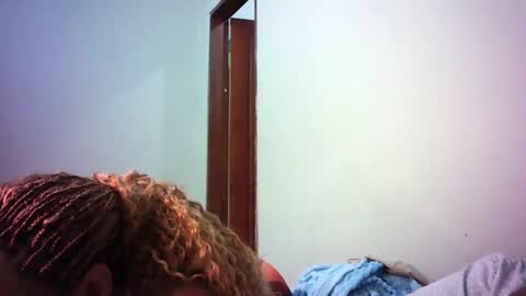 Snapshot of sexyjaz20 chatting on 10-24-25, 09:11 sexy jaz online show from 10-24-25, 09:11