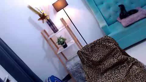 JENNY online show from 11-19-25, 10:26