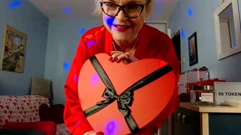 Jenny online show from 02-14-26, 09:33