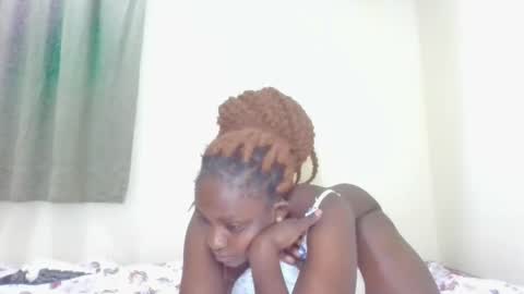 Snapshot of sexyjoane chatting on 10-04-25, 06:33 JOAN online show from 10-04-25, 06:33