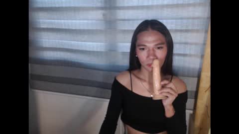 Snapshot of sexykagura chatting on 10-20-25, 02:45 Kagura3 online show from 10-20-25, 02:45