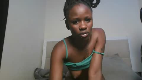 sexykiki18 online show from 01-13-26, 03:39