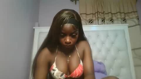 Snapshot of sexykitten200 chatting on 04-02-26, 07:11 SexyKitty online show from 04-02-26, 07:11