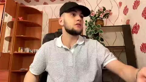 Kolya online show from 12-30-24, 08:36