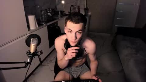 Kolya online show from 02-24-25, 03:12