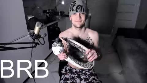 Kolya online show from 02-27-25, 01:59