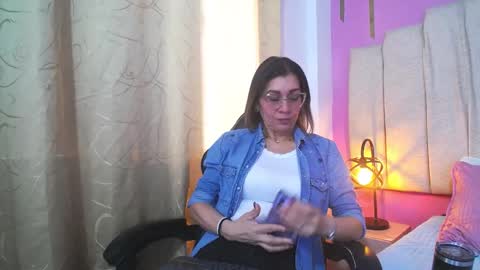 SexyLaddy   online show from 09-09-25, 03:00