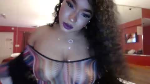 SEXYLATINCOUPLE online show from 03-25-26, 08:42