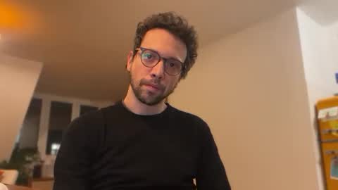 Snapshot of sexyleo8282 chatting on 11-25-25, 04:51 sexyleo8282 online show from 11-25-25, 04:51