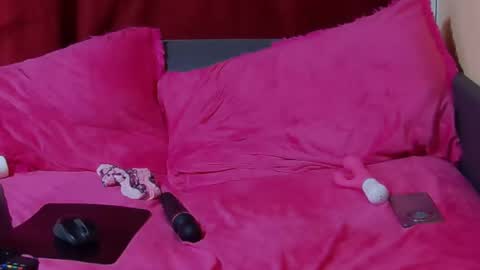 Snapshot of sexylidya chatting on 03-07-25, 03:51 Sexylidya online show from 03-07-25, 03:51