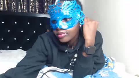 sexylina25 online show from 05-10-26, 07:02