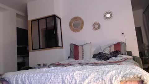 Snapshot of sexyloca365 chatting on 01-21-25, 01:50 sexyloca365 online show from 01-21-25, 01:50