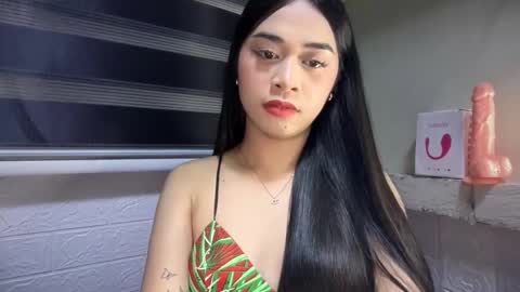 sexylovekai online show from 10-28-25, 05:37