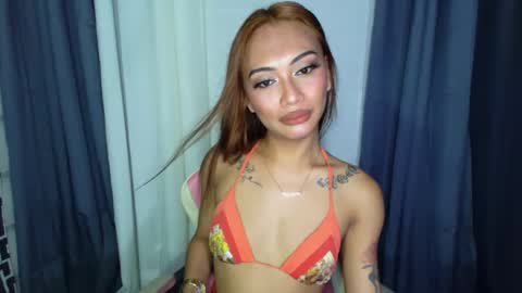 maxine online show from 02-04-25, 07:00