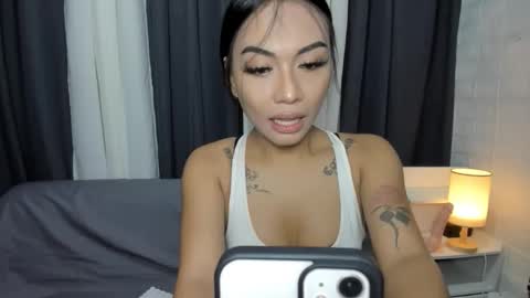 maxine online show from 09-25-25, 08:29