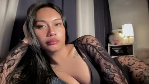 Snapshot of sexylovesappira chatting on 04-03-26, 09:57 maxine online show from 04-03-26, 09:57