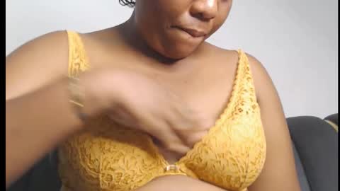 Luna online show from 02-07-26, 06:55