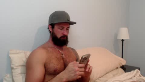 Snapshot of sexymanmk26 chatting on 01-23-25, 02:50 lets go private im ready to play pvt cum online show from 01-23-25, 02:50