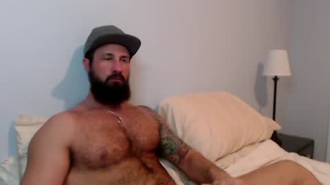 Snapshot of sexymanmk26 chatting on 01-24-25, 01:56 lets go private im ready to play pvt cum online show from 01-24-25, 01:56