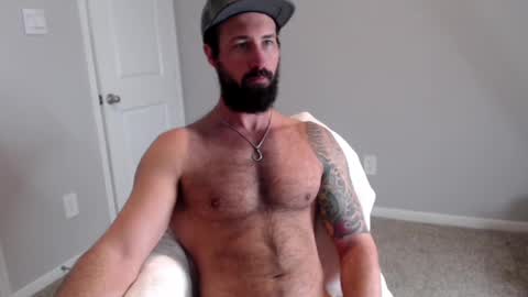 Snapshot of sexymanmk26 chatting on 02-22-25, 05:35 lets go private im ready to play pvt cum online show from 02-22-25, 05:35